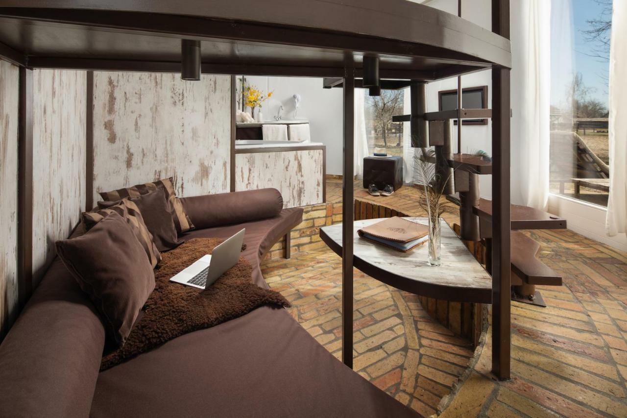 Homoki Lodge Bed & Beyond Glamping (Adults Only) Ruzsa Exterior foto